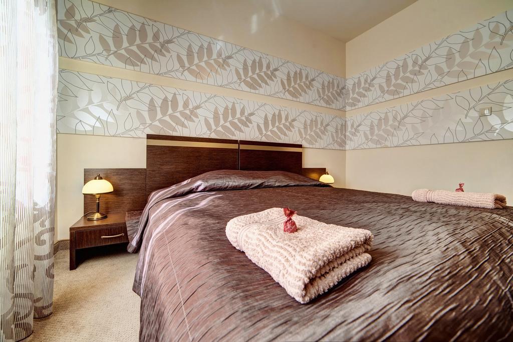 Hotel Orlik Криница-Здруй Екстериор снимка